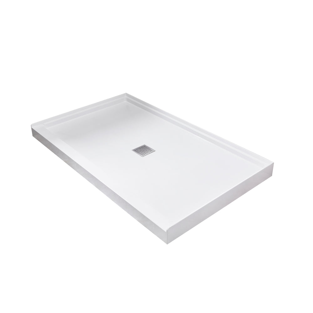 Base de douche alcove rectangulaire blanche avec drain central, parfaite pour les salles de bain modernes et compactes.