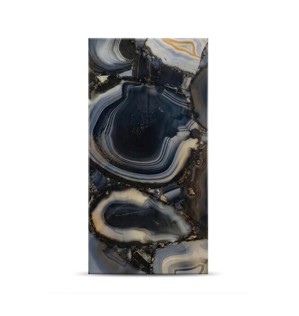 Carrelage porcelaine noir effet agate lustré 24x48 Lulent Safhire pour salle de bain moderne