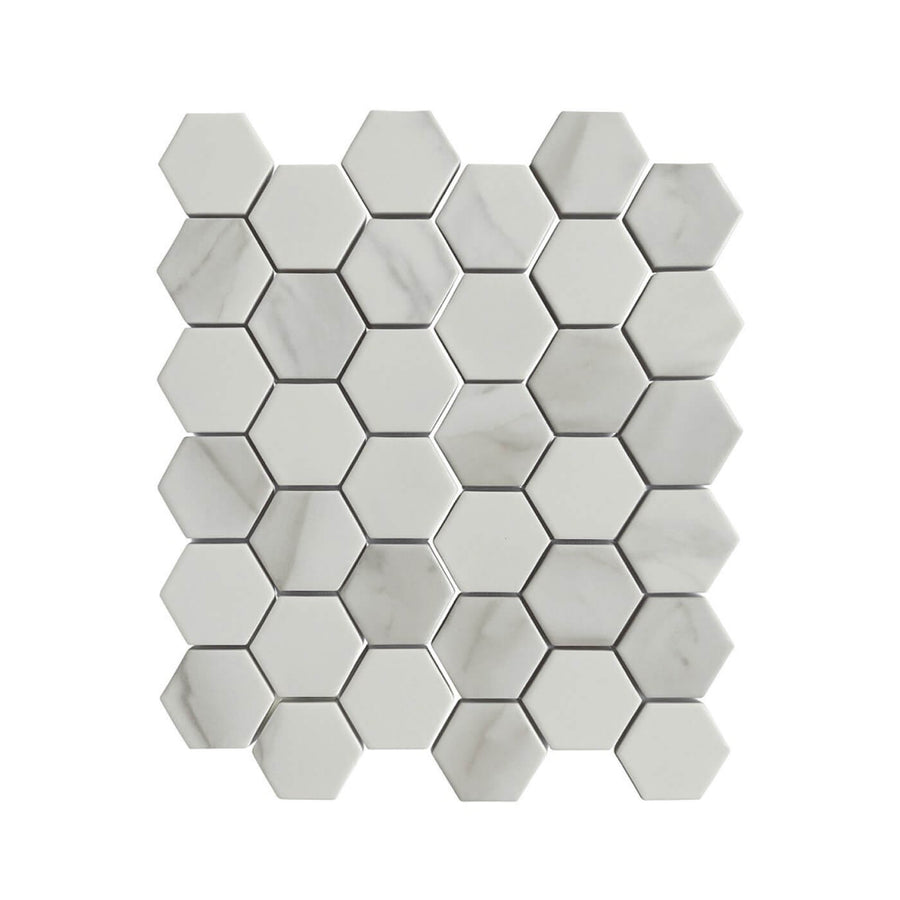 Mosaïque hexagonale marbre blanc pour douche ou dosseret de salle de bain