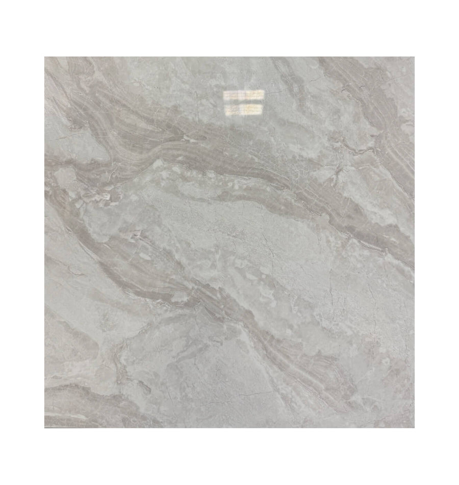 Tuile en porcelaine effet marbre blanc brillant dans une douche contemporaine avec finition haut de gamme Lux House